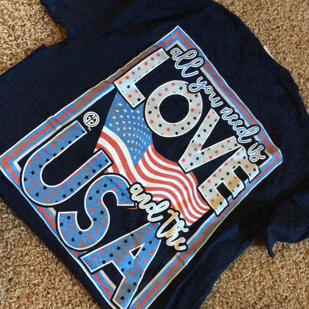 Navy blue t shirt